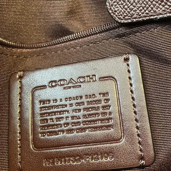 COACH - No. H1732-F12106 Crossgrain Leather Reversible Crossbody bag - Picture 6 of 8